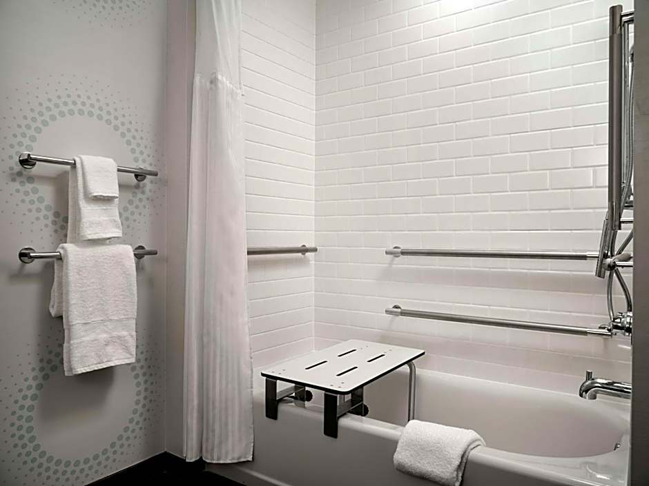 Tru By Hilton Tupelo, MS