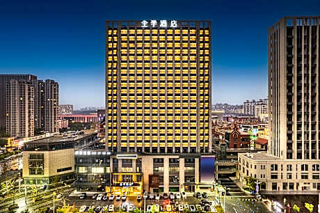 Ji Hotel Xinyang Municipal Government Wanda Plaza