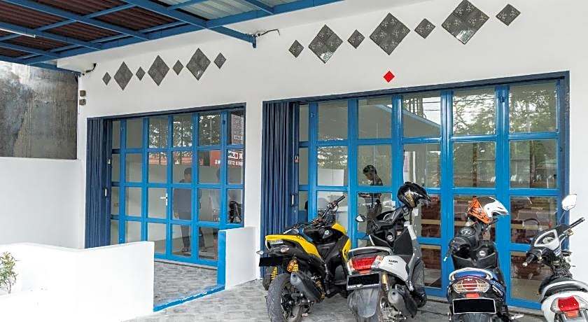 RedDoorz near Medan Amplas