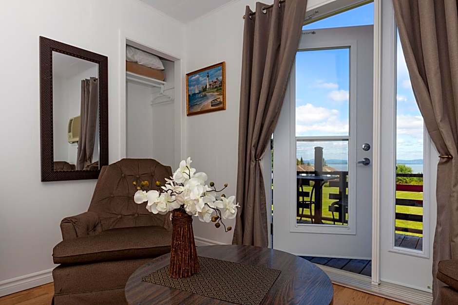 Motel au Fleuve d'Argent