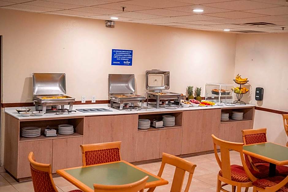 Microtel Inn & Suites by Wyndham Ciudad Juarez/US Consulate