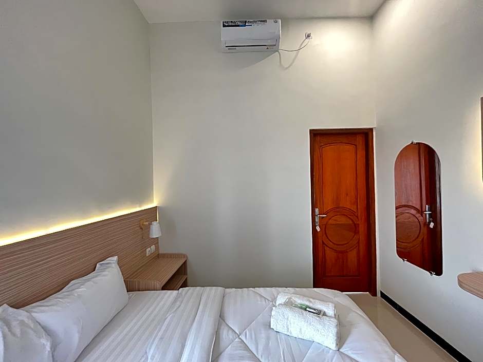 JENGGO Riverside RedPartners Kampung Inggris Pare