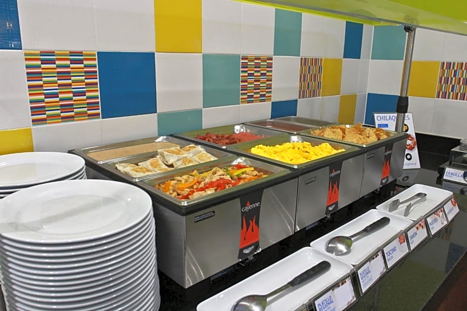 Holiday Inn Express & Suites Mexicali By IHG