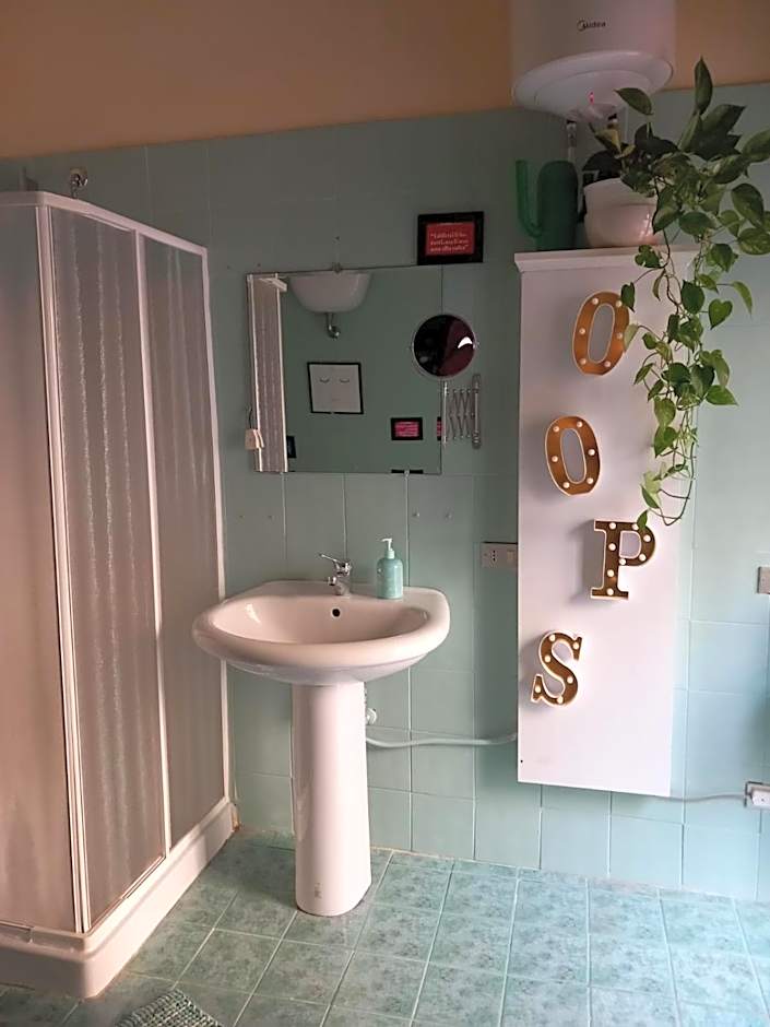 900 Bed and Breakfast