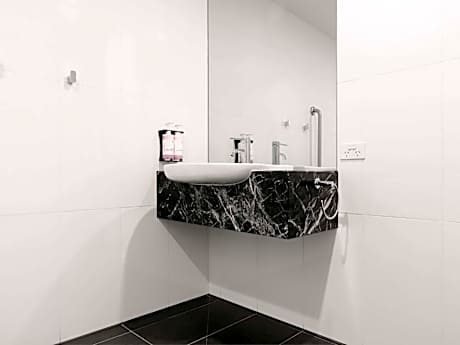 Accessible Superior Twin Room