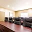 Econo Lodge Inn & Suites East Houston I-10