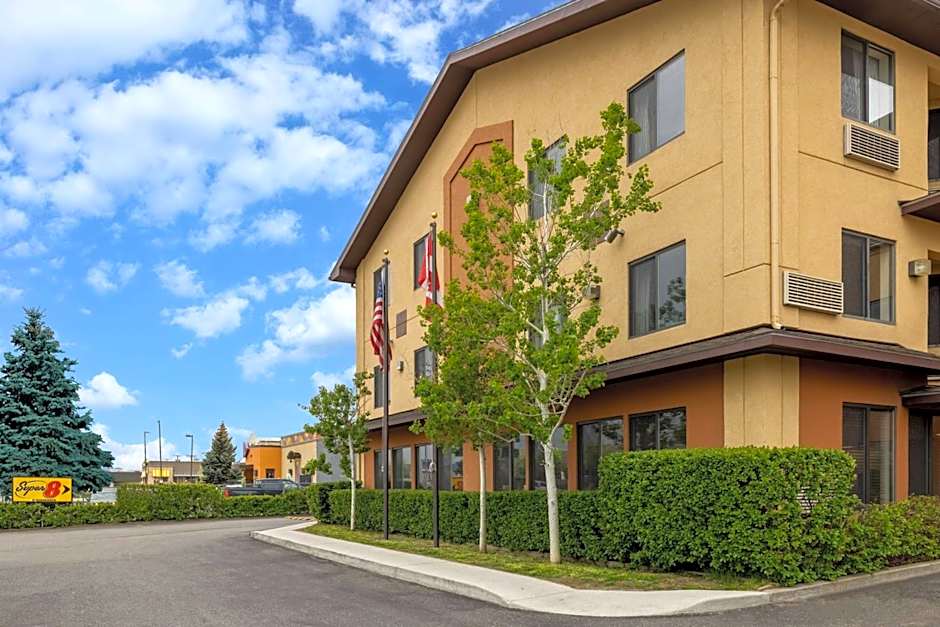 Super 8 by Wyndham Butte MT