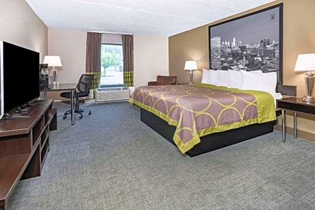 1 King Bed, Mobility Accessible Room, Non-Smoking