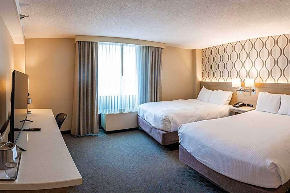 Radisson Hotel Duluth-Harborview