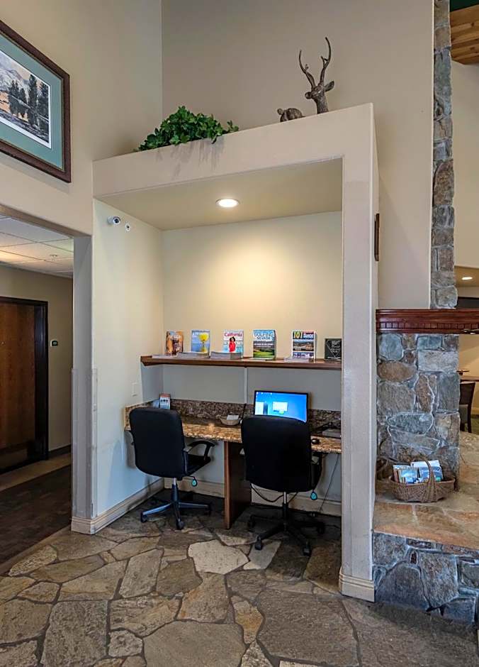 Truckee Donner Lodge