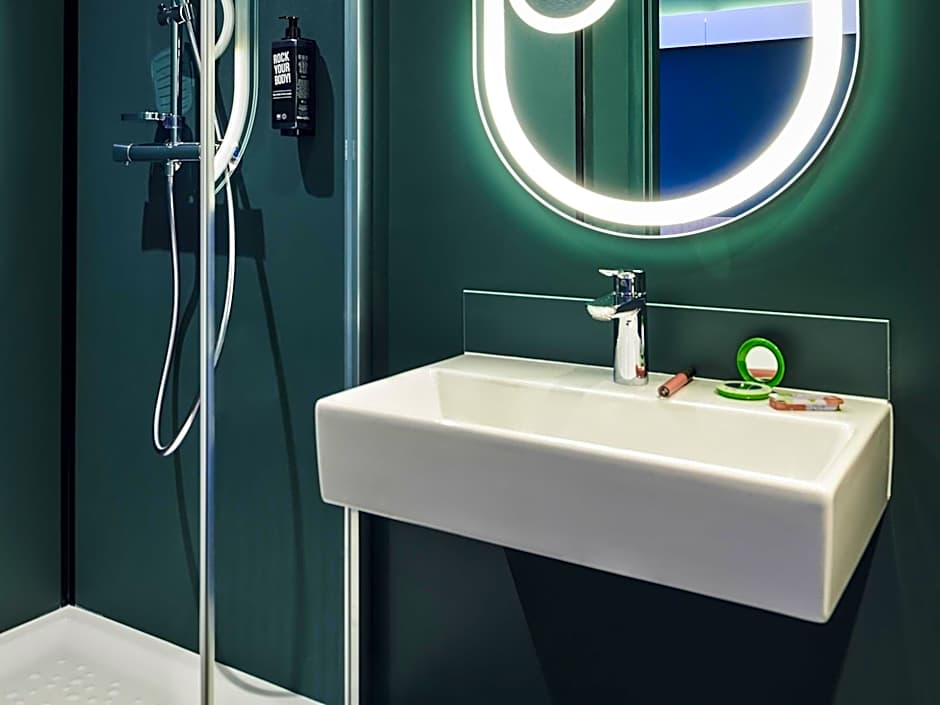 Ibis Montlhery Paris Sud