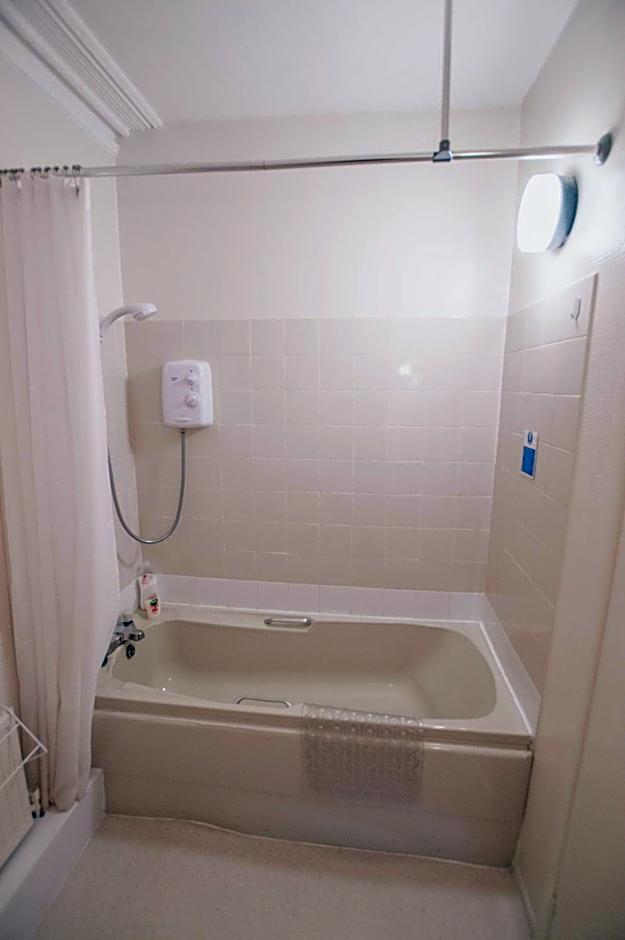 Elim Bank Guest House