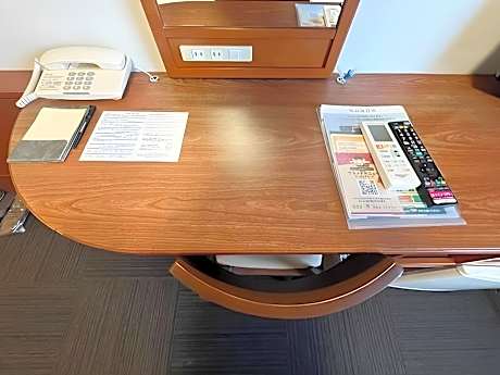 Twin Room-Non Smoking