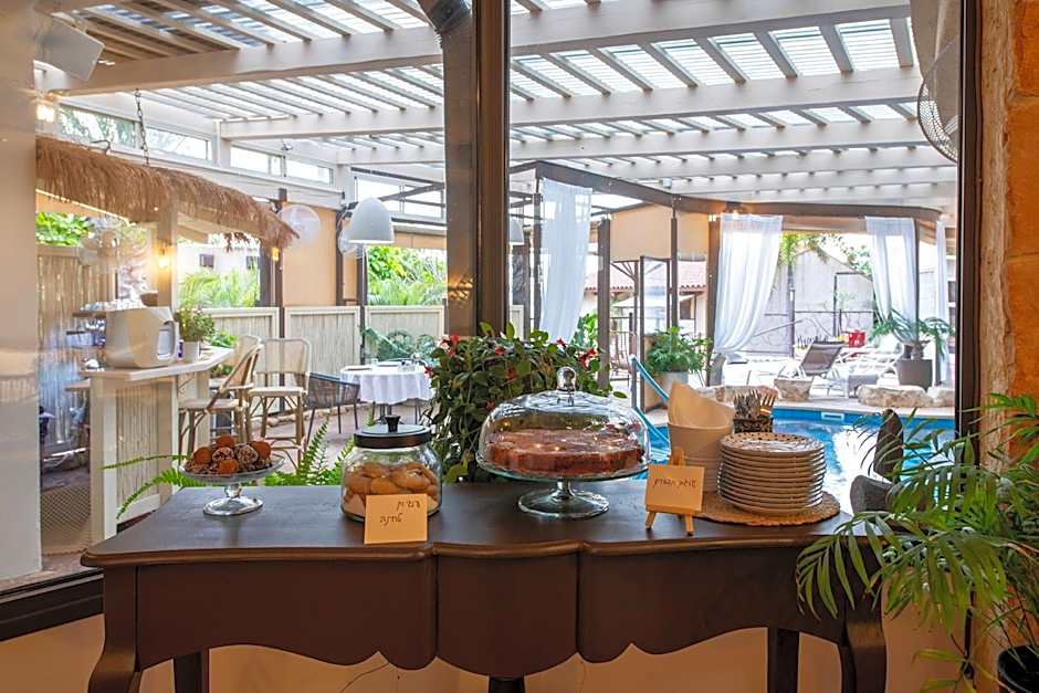 Cnaan Village Boutique Hotel & Spa