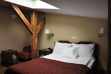 Small Double or Twin Room