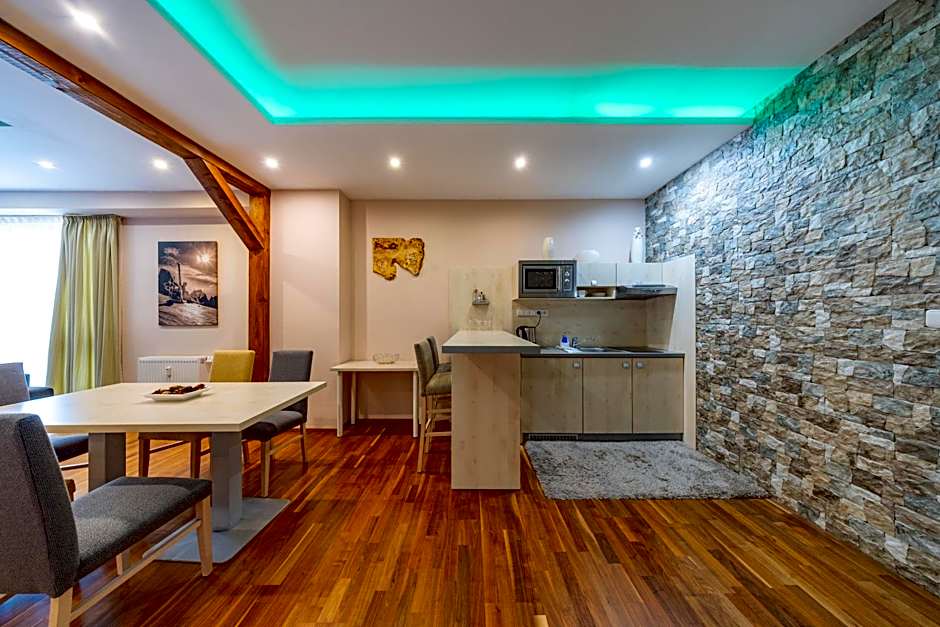 Hotel CROCUS