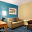 Fairfield Inn & Suites by Marriott Toledo Maumee