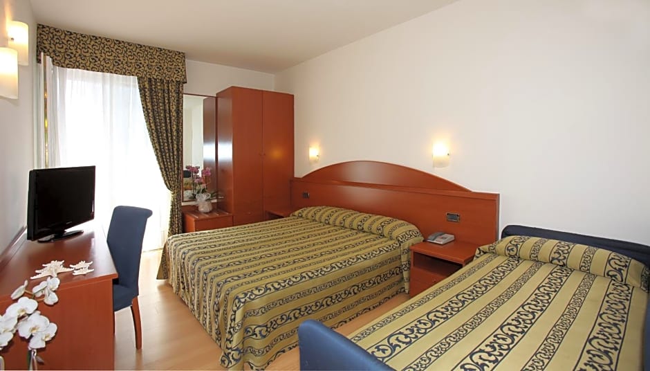 Hotel Santiago