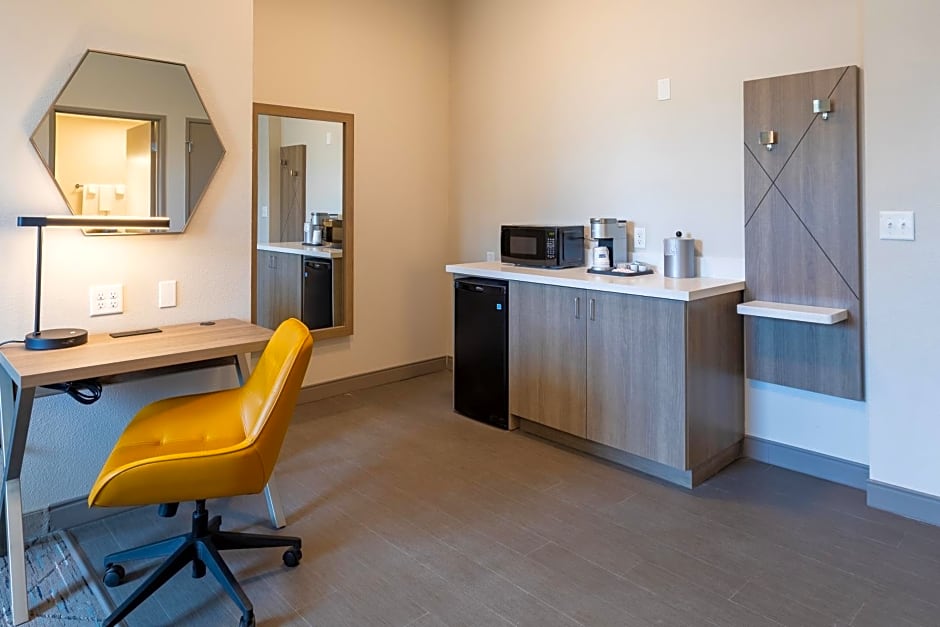 Holiday Inn Express & Suites Englewood - Denver South By IHG