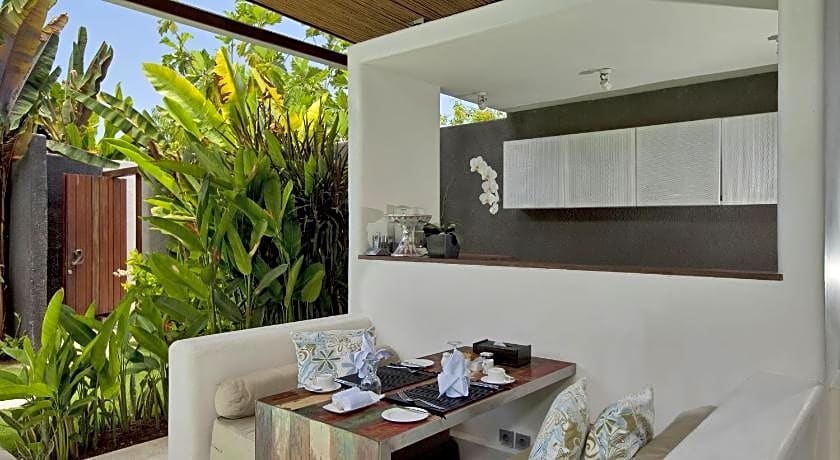 Kiss Bali Villas Seminyak