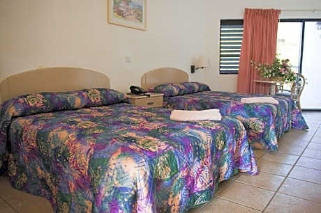 Ocean View Room with Two Double Beds