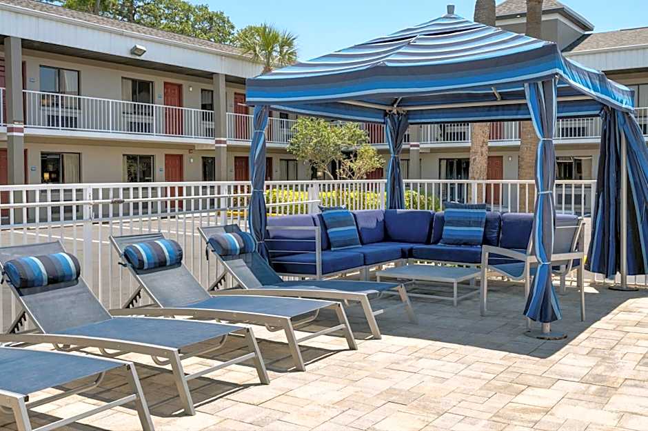 Hotel South Tampa & Suites