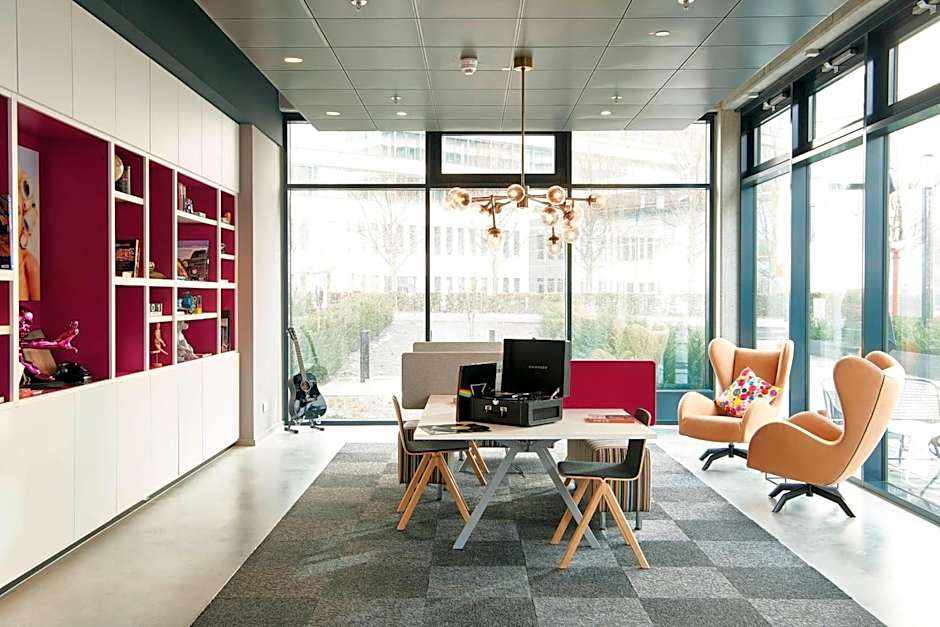 Moxy by Marriott Frankfurt Eschborn