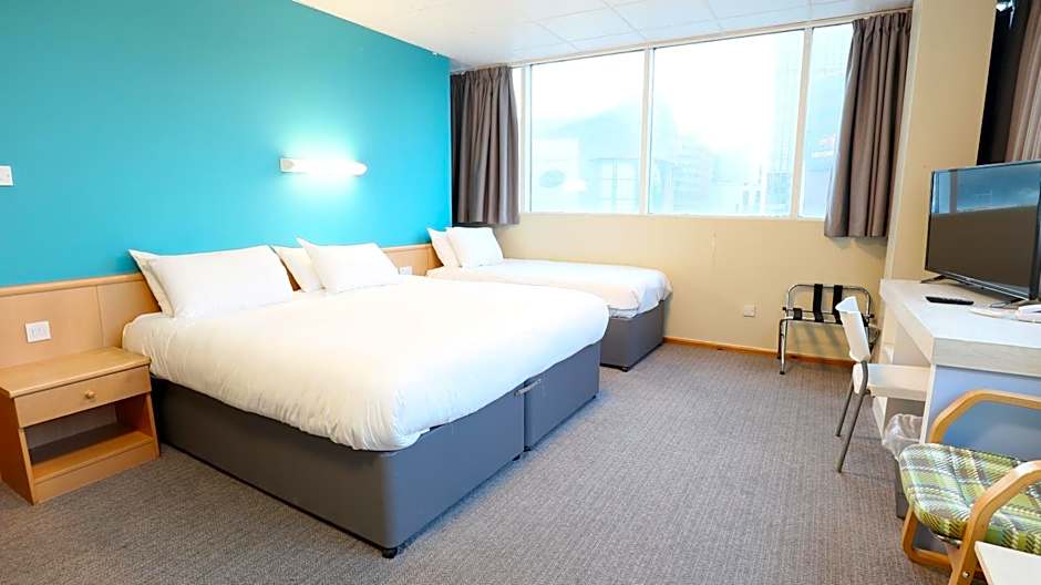 Cardiff Bute Terrace Hotel By Belvilla