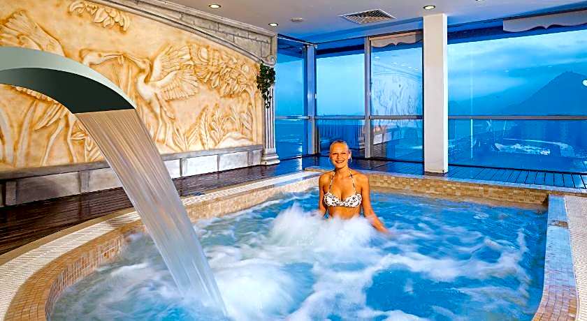 Crowne Plaza Antalya By IHG