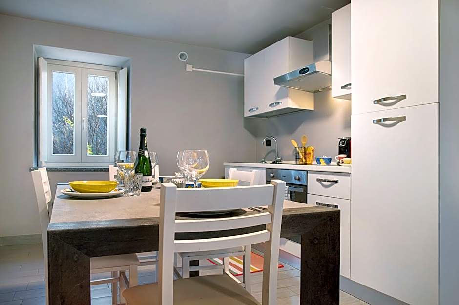 Il sole di calde Lago Maggiore 505