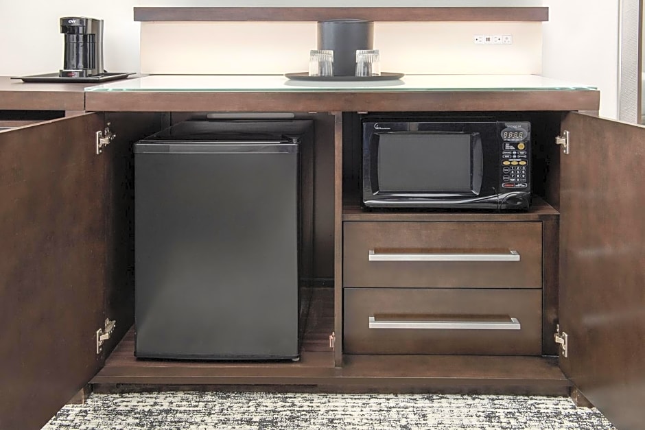 Courtyard by Marriott San Diego Downtown