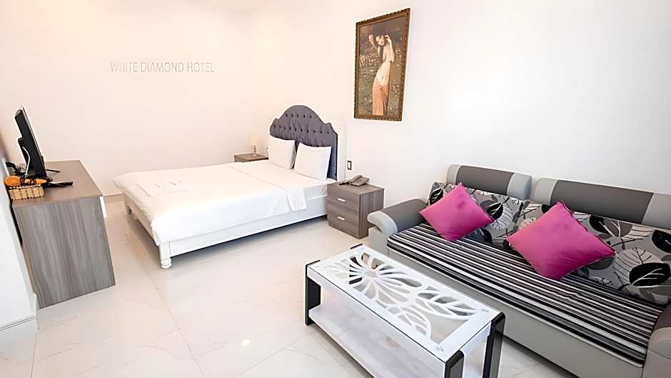 White Diamond Airport Hotel 