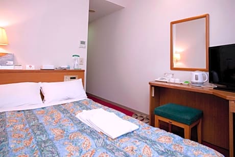 Double Room with Small Double Bed - Non-Smoking