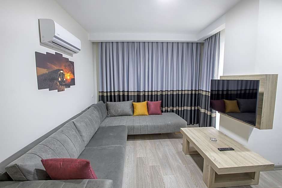 Elanis Suites