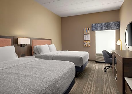 Queen Room with Two Queen Beds - Mobility and Hearing Access/Non-Smoking