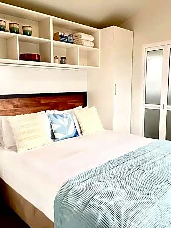 One-Bedroom Cottage