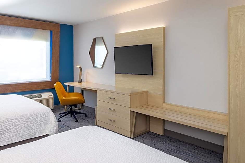 Holiday Inn Express & Suites Phoenix West - Buckeye By IHG