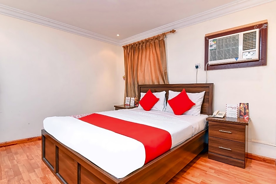 OYO 416 Bonais Hotel