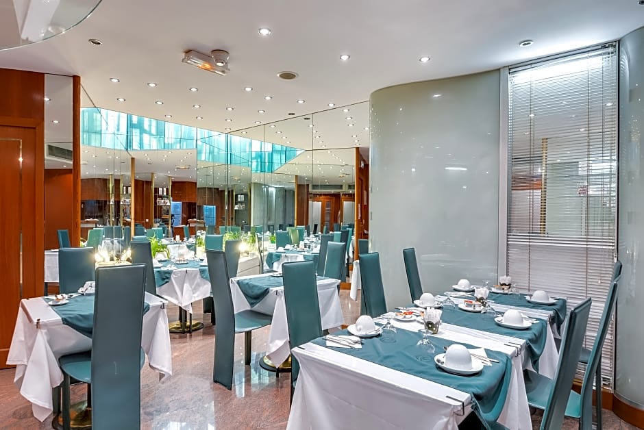 Villa Luxembourg Hotel