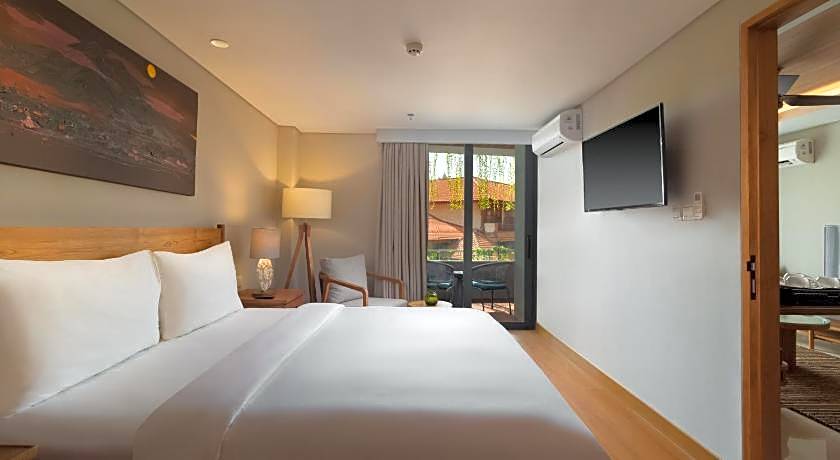Beachwalk Residence