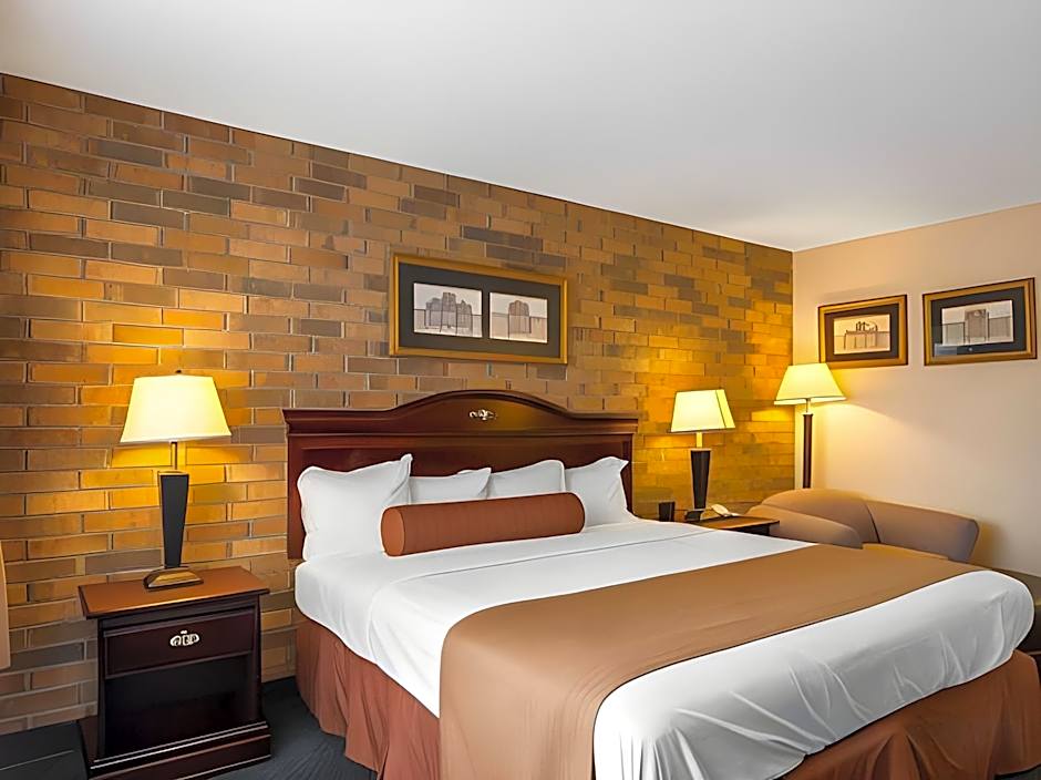 Days Inn by Wyndham Batesville AR