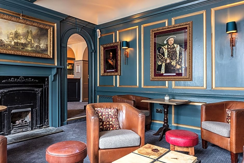 Kings Arms and Royal Hotel 