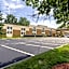 OYO Greenridge Hotel