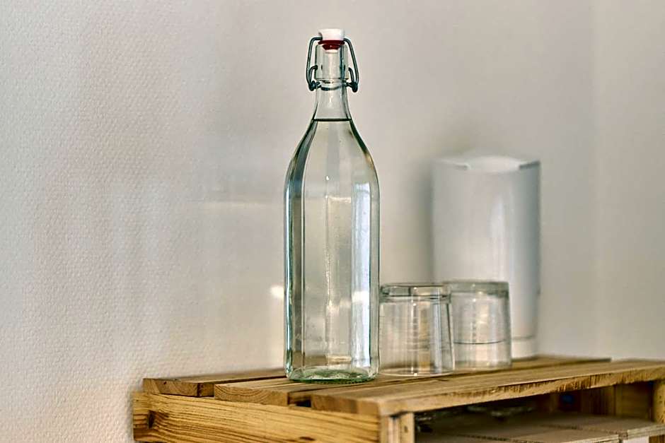 Moselhotel Weinhaus Simon `Sauna`Restaurant`ELadesäule