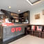 OYO 898 Sota Residence