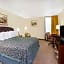 Days Inn by Wyndham Indianapolis Northeast