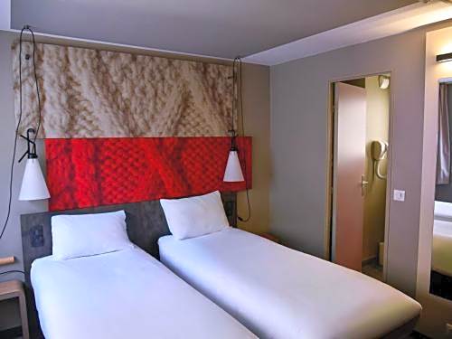ibis Paris Canal Saint Martin