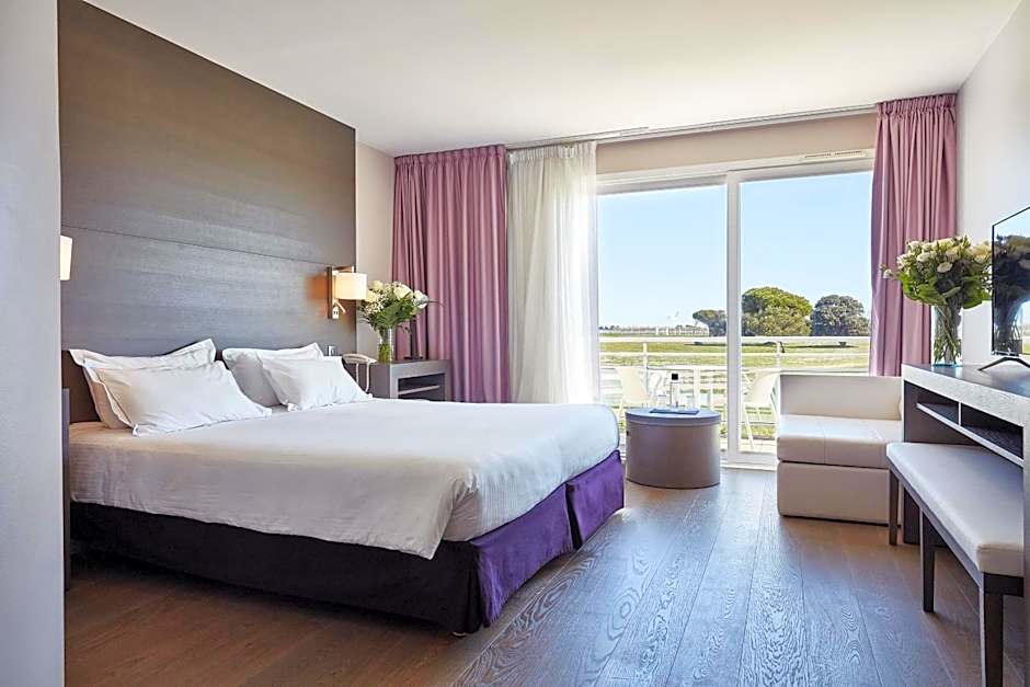 Hotel Atalante Relais Thalasso Et Spa