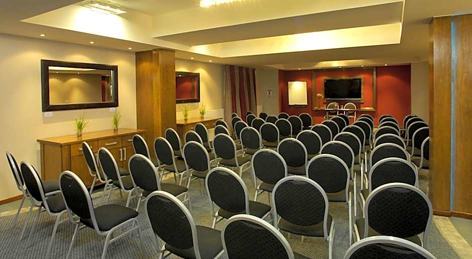 Cilene Del Faro Suites & Spa
