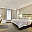 Hampton Inn By Hilton Alexandria-Old Town/King St. Metro